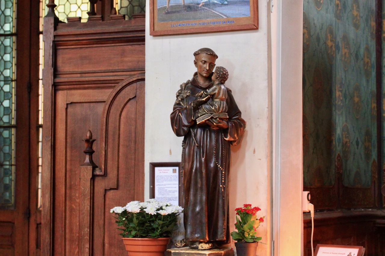 Libre Journal de la plus grande France du 19 août 2017 : « Quand la république martyrisait les prêtres catholiques ; Les Français qui gouvernèrent le monde »