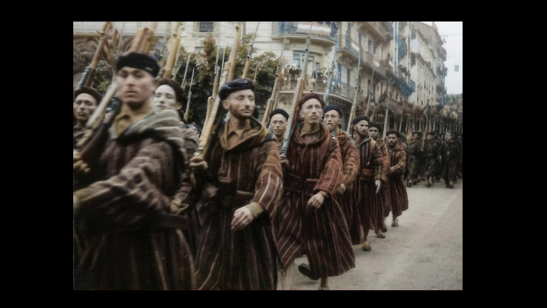 Libre journal de Michel de Rostolan du 30 octobre 2023 : « Une page oubliée de notre histoire : la France reprend la guerre fin 1942 grâce à l&rsquo;armée d&rsquo;Afrique »