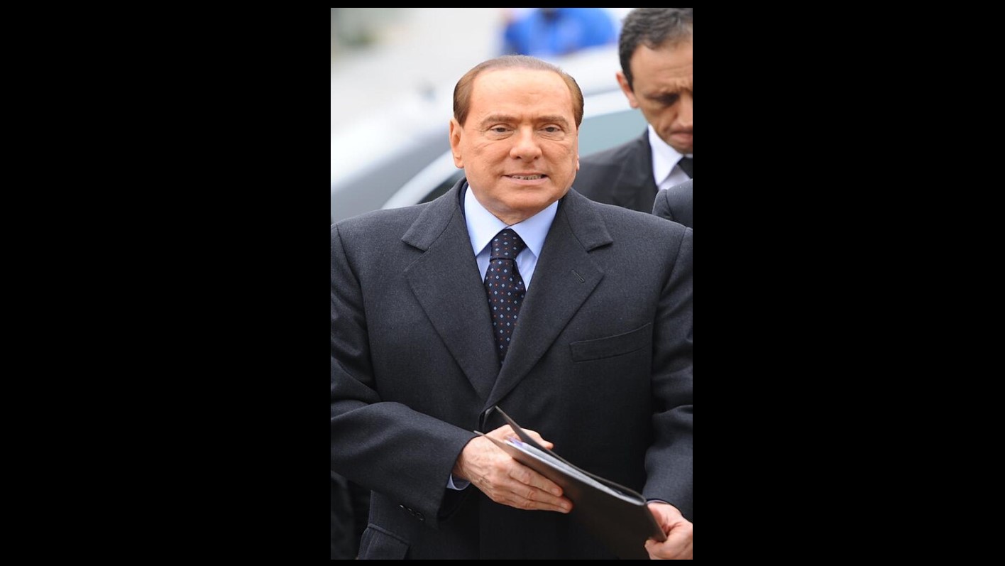 Histoires à la loupe du 24 novembre 2023 : « Les confessions de Berlusconi (fin) »