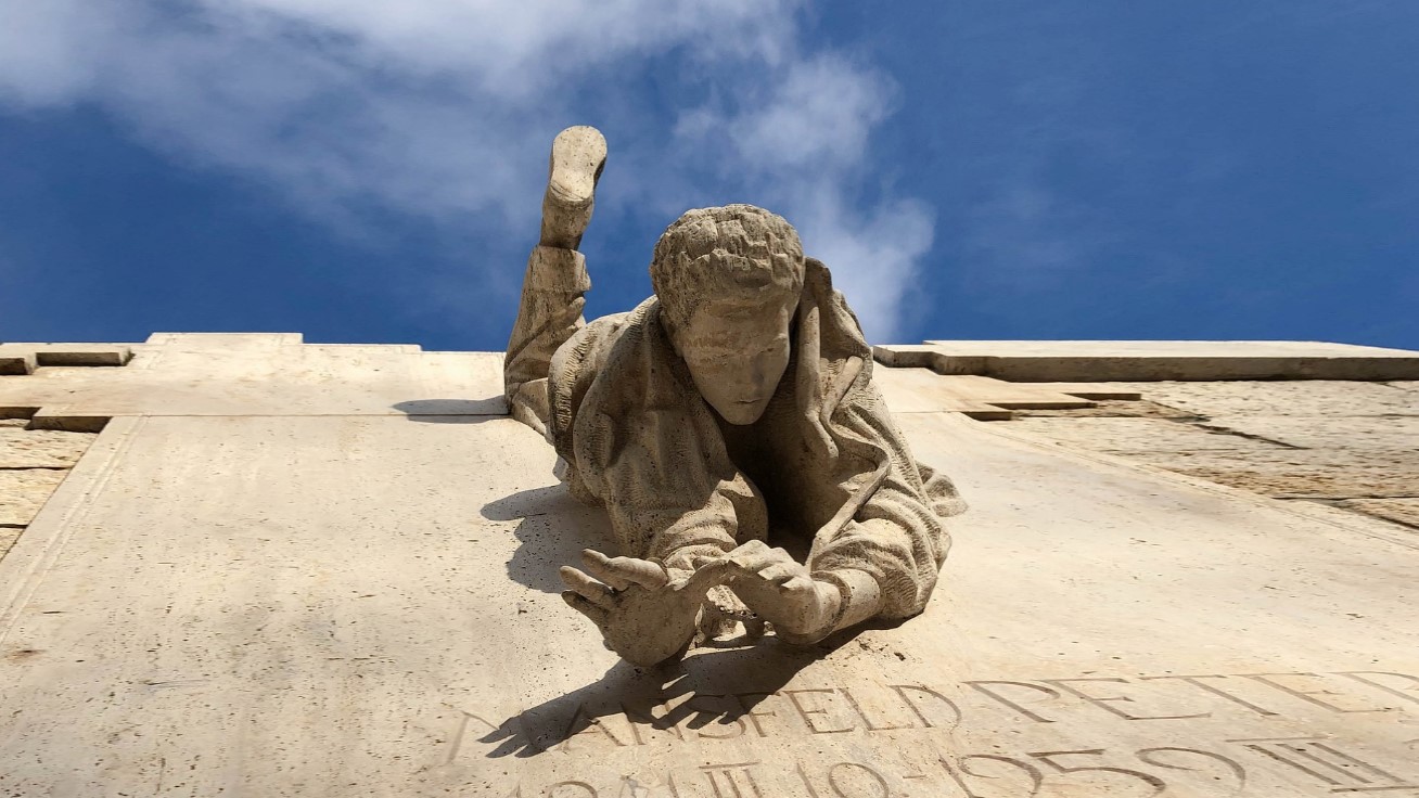 Libre journal des amitiés françaises du 21 janvier 2024 : « Les martyrs du 20ème siècle ; Le projet de loi sur l’euthanasie »