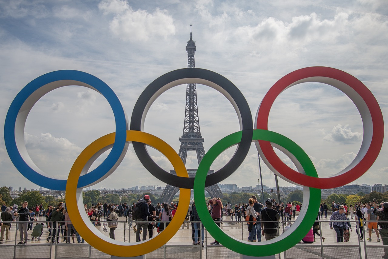 Culture et politique du 19 février 2024 : « Le droit du sol : la levée d’un tabou ; Jeux olympiques : la fuite des parisiens »