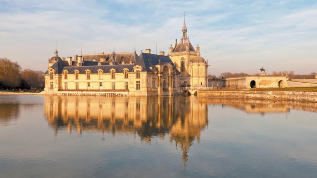 Libre journal des amitiés françaises du 23 juin 2024 : « Chantilly, haut lieu de l’histoire de France ; 11 novembre 1918, les prémisses d’une défaite politique ? »