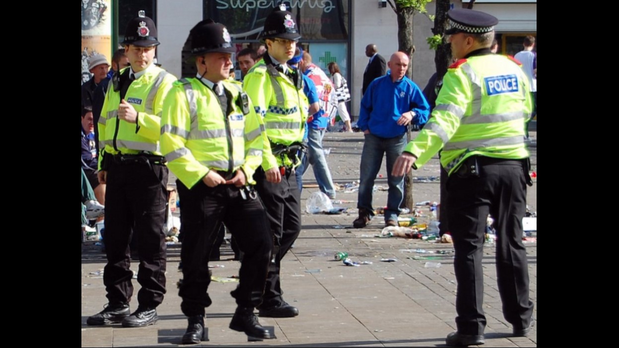 Culture et politique du 23 septembre 2024 : « Le Royaume-Uni : la répression des autochtones qui ne veulent pas disparaître ; Les défenseurs de l’identité européenne : soumission ou répression » Culture et politique du 23 septembre 2024 : « Le Royaume-Uni : la répression des autochtones qui ne veulent pas disparaître ; Les défenseurs de l’identité européenne : soumission ou répression »