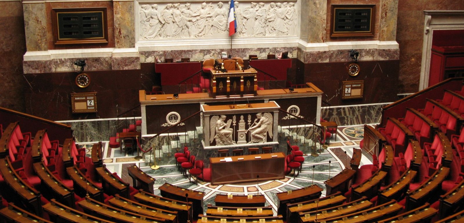 Libre journal de la France libre du 1er octobre 2024 : « Le discours de politique générale à l’Assemblée ; Le rapport Draghi – pour un engagement des Etats membres de l’UE à hauteur de 800 milliards »